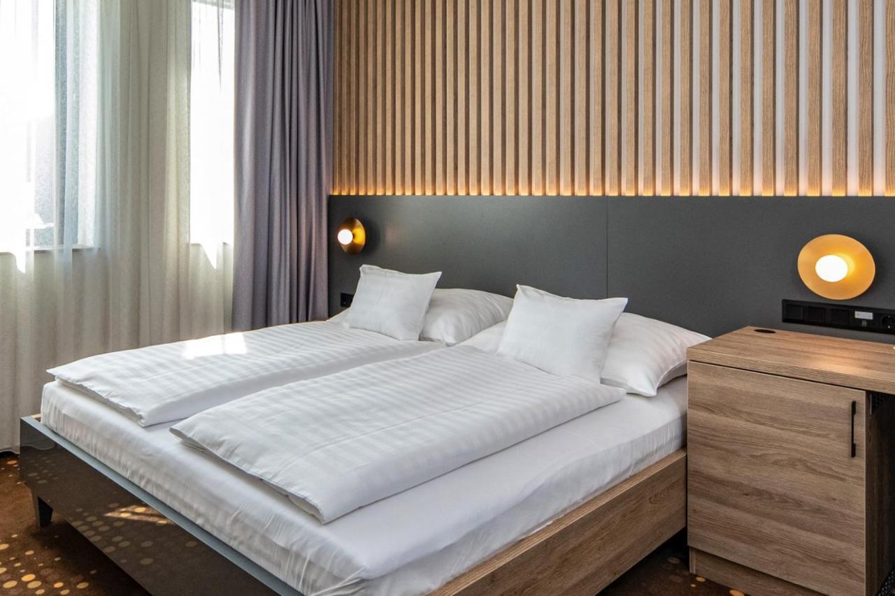 Flow Hotel & Conference Inárcs Exteriér fotografie